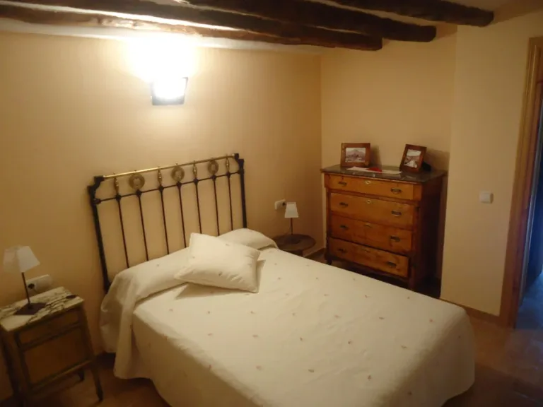 habitacion matrimonio casa 768x576